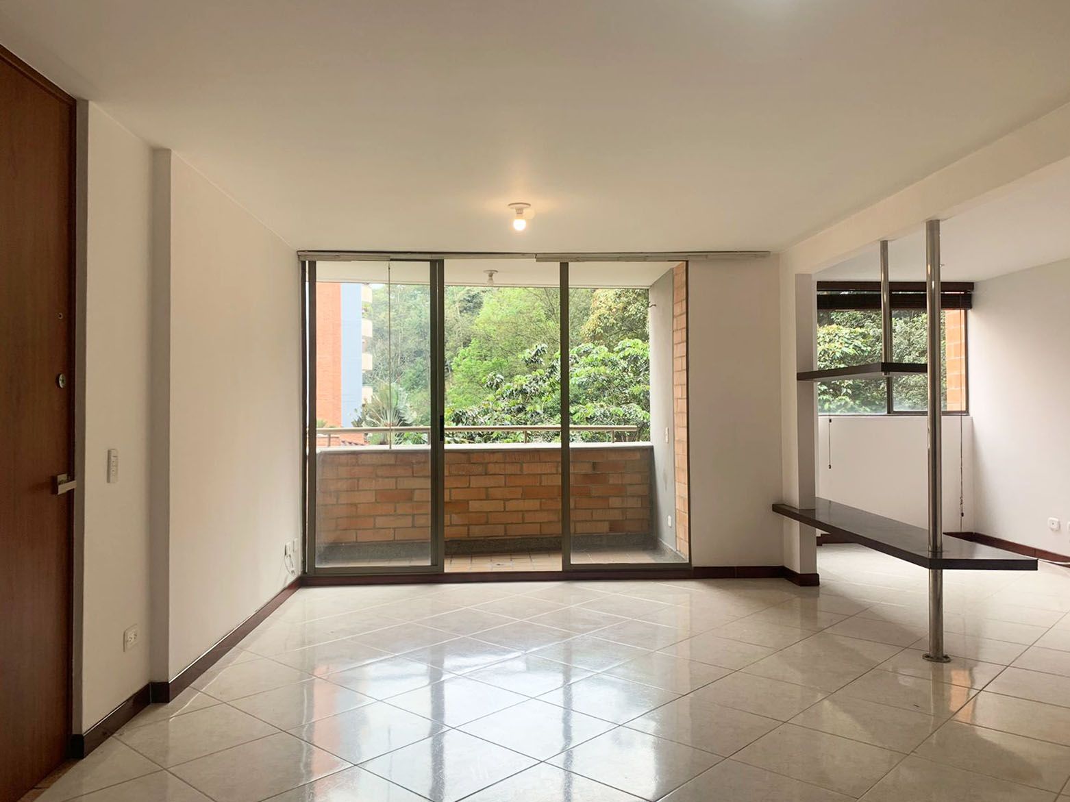 Apartamento en venta Antioquia Envigado La Orquídea 80 m2 Habitaciones 2 Baños 2 Garajes 2 Precio $500000000
