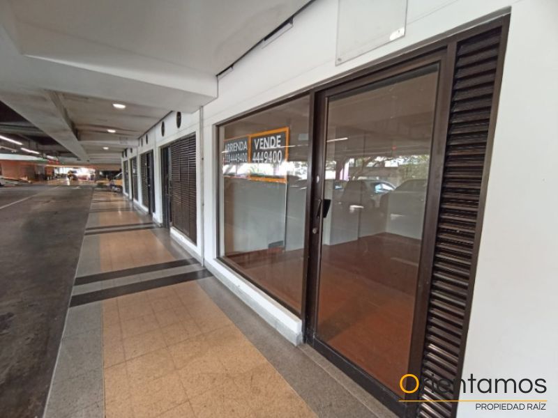 Local en venta Antioquia Medellín Urbanizacion Santa Maria De Oviedo 50 m2 Habitaciones 0 Baños 10 Garajes 1 Precio $1850000000