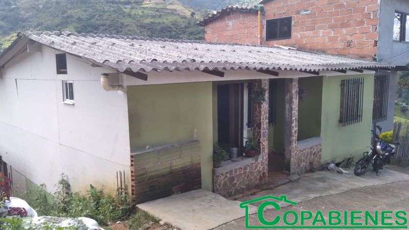 Casa en venta Antioquia Copacabana Copacabana 360 m2 Habitaciones 5 Baños 2 Garajes 1 Precio $350000000