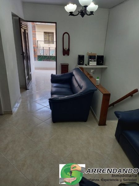 Casa en venta Antioquia Itagüí Camparola 140 m2 Habitaciones 6 Baños 2 Garajes 0 Precio $430000000