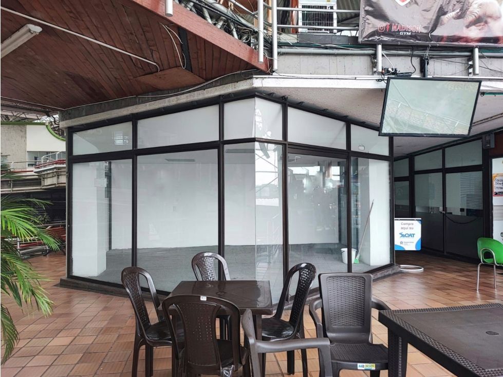 Local en arriendo Quindío Armenia Fundadores 30 m2 Habitaciones 0 Baños 0 Garajes 0 Precio $1800000