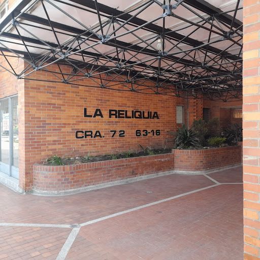 Local en venta Cundinamarca Bogotá La Cabaña 40 m2 Habitaciones 0 Baños 0 Garajes 1 Precio $215000000