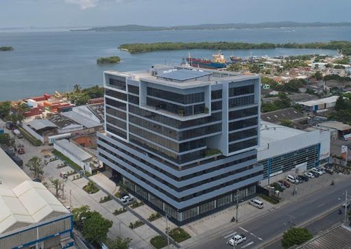 Local en venta Bolívar Cartagena El Bosque 202 m2 Habitaciones 0 Baños 2 Garajes 2 Precio $1100000000