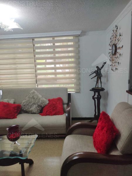 Casa en venta Antioquia Envigado El Dorado 240 m2 Habitaciones 8 Baños 6 Garajes 0 Precio $1100000000