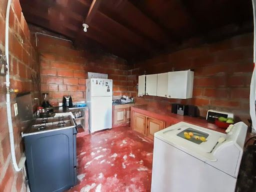 Finca en venta Antioquia Caldas Caldas 1800 m2 Habitaciones 3 Baños 2 Garajes 0 Precio $1300000000