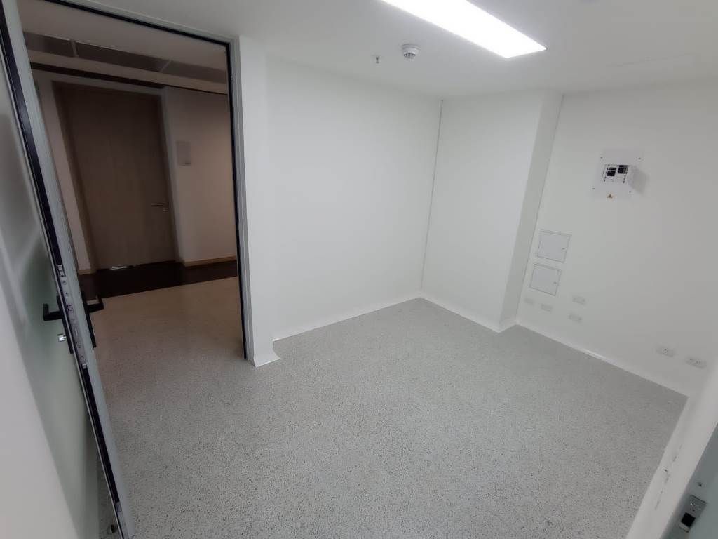 Consultorio en arriendo Antioquia Medellín Patio Bonito 47 m2 Habitaciones 0 Baños 0 Garajes 2 Precio $4900000