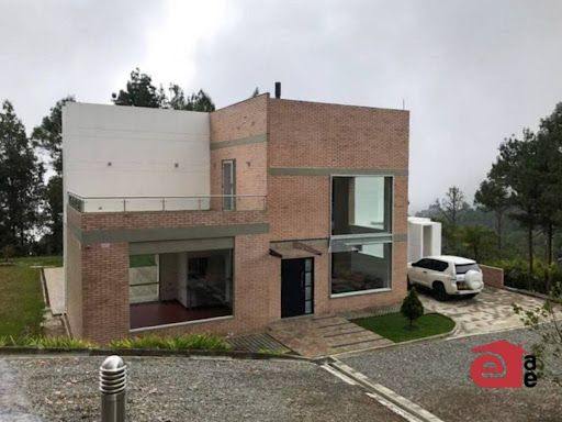 Finca en venta Antioquia Envigado El Salado 5800 m2 Habitaciones 4 Baños 6 Garajes 7 Precio $2200000000