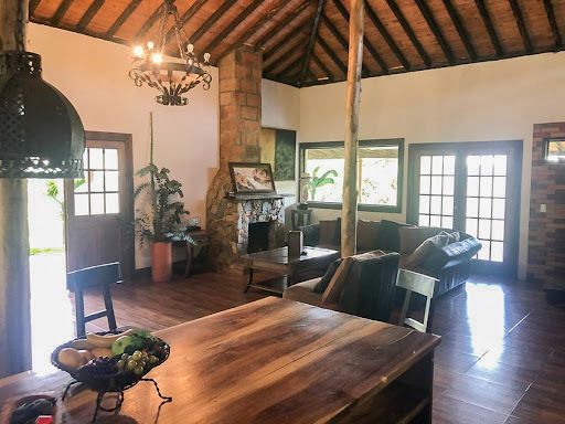 Finca en venta Antioquia Guarne Guarne 3100 m2 Habitaciones 3 Baños 4 Garajes 10 Precio $1500000000