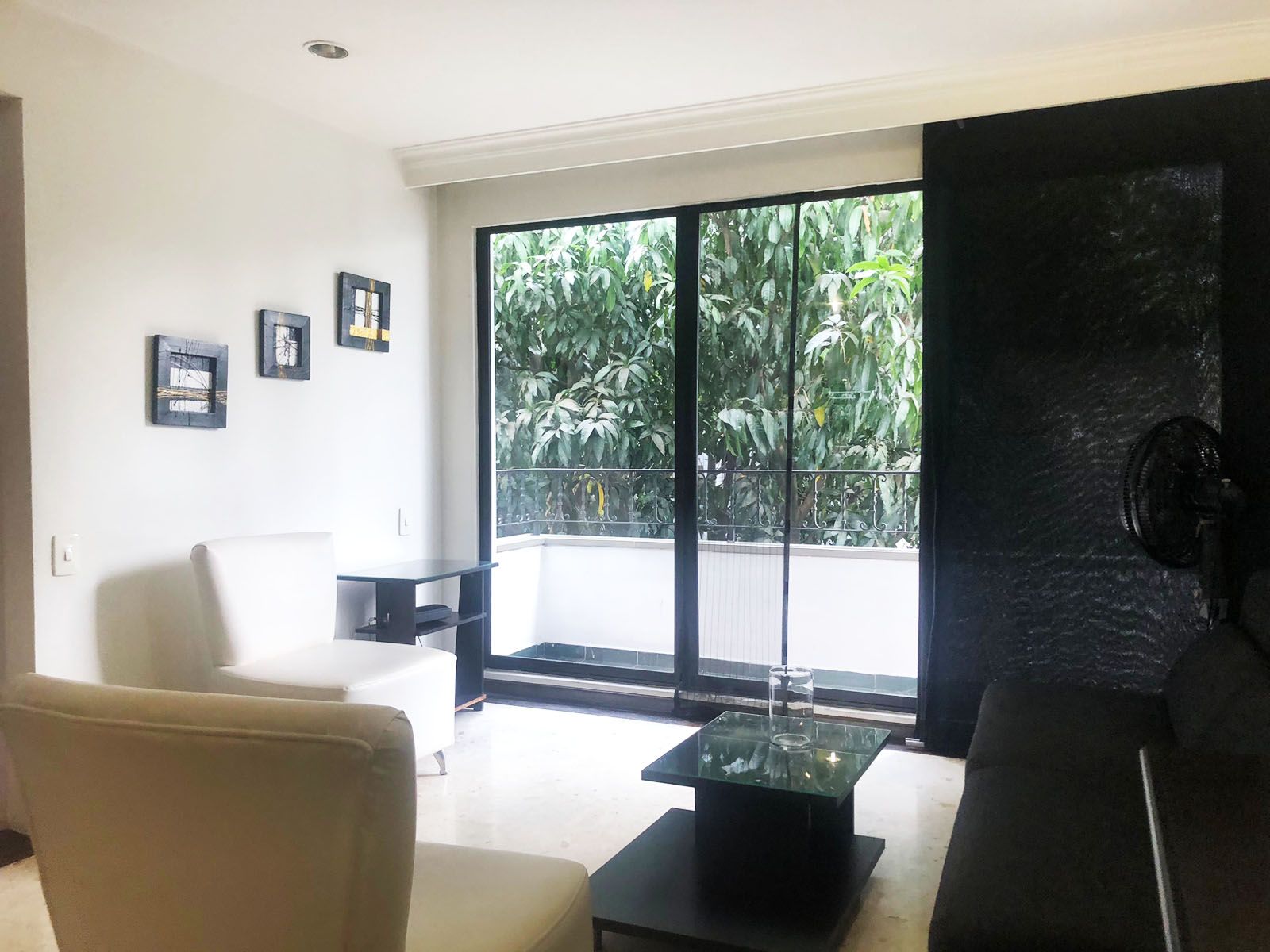 Apartamento en arriendo Antioquia Medellín La Aguacatala 62 m2 Habitaciones 1 Baños 2 Garajes 2 Precio $4000000
