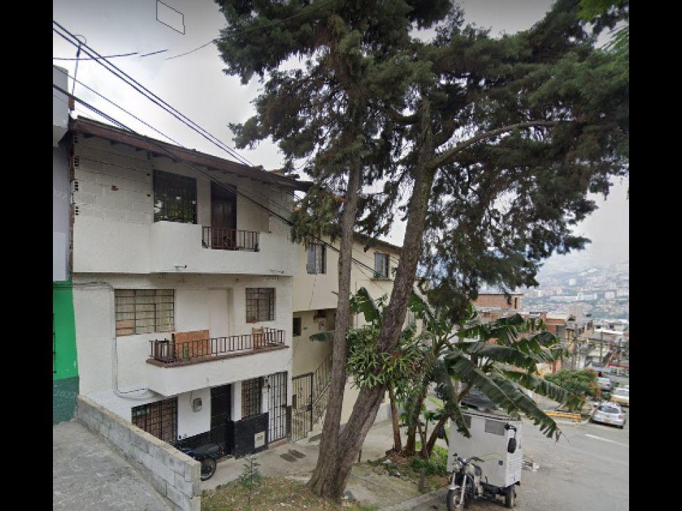 Casa en venta Antioquia Medellín Manrique Oriental 151 m2 Habitaciones 6 Baños 3 Garajes 0 Precio $280000000