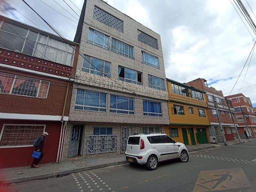 Edificio en venta Cundinamarca Bogotá La Primavera 765 m2 Habitaciones 0 Baños 0 Garajes 0 Precio $2500000000