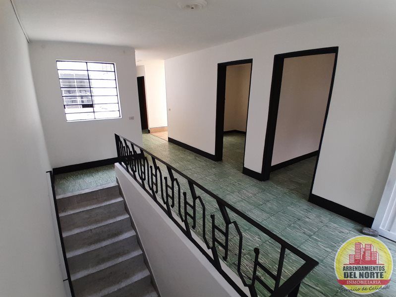 Apartamento en venta Antioquia Bello La Gran Avenida 250 m2 Habitaciones 5 Baños 1 Garajes 0 Precio $420000000