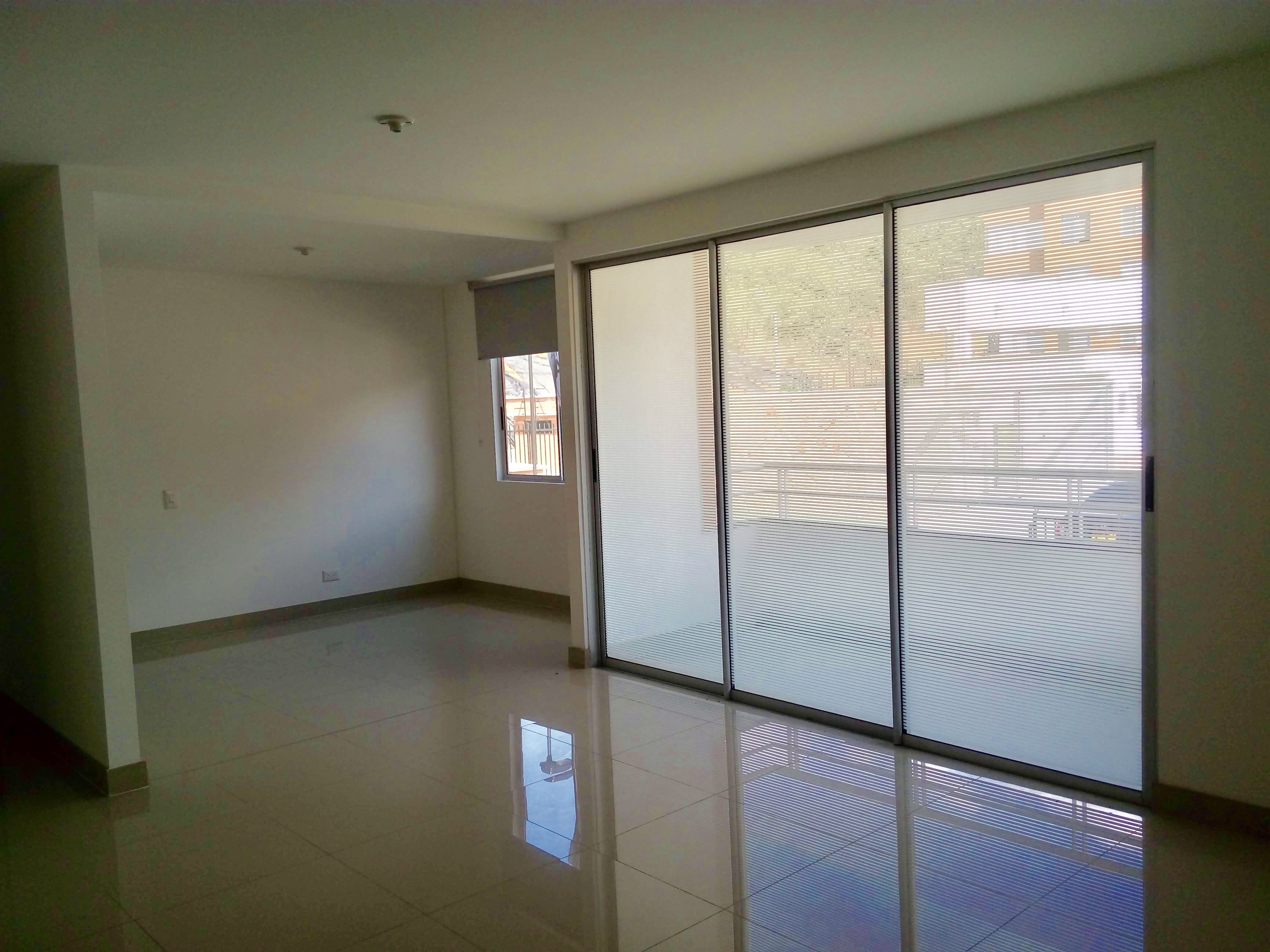 Apartamento en venta Valle Del Cauca Cali Tejares - Cristales 90 m2 Habitaciones 2 Baños 2 Garajes 2 Precio $497000000