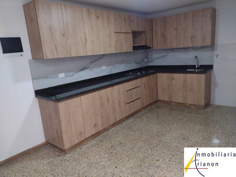 Casa en venta Antioquia Medellín Belen 240 m2 Habitaciones 5 Baños 2 Garajes 1 Precio $850000000