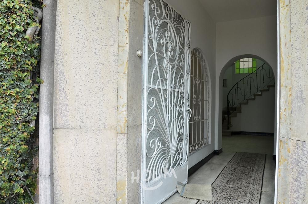 Casa en venta Cundinamarca Bogotá Teusaquillo 650 m2 Habitaciones 8 Baños 4 Garajes 2 Precio $1400000000