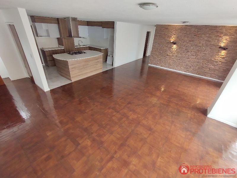 Apartamento en venta Antioquia Medellín Villanueva 184 m2 Habitaciones 3 Baños 3 Garajes 1 Precio $500000000