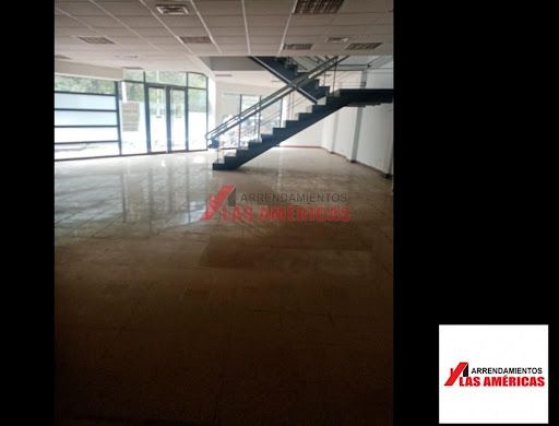 Local en arriendo Antioquia Medellín Granada 370 m2 Habitaciones 0 Baños 4 Garajes 1 Precio $20000000