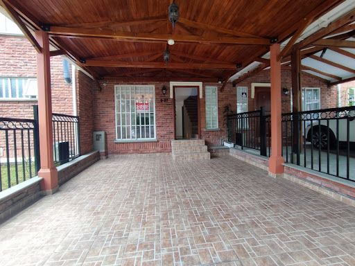 Casa en venta Risaralda Pereira Pinares De San Martin 180 m2 Habitaciones 3 Baños 3 Garajes 2 Precio $960000000