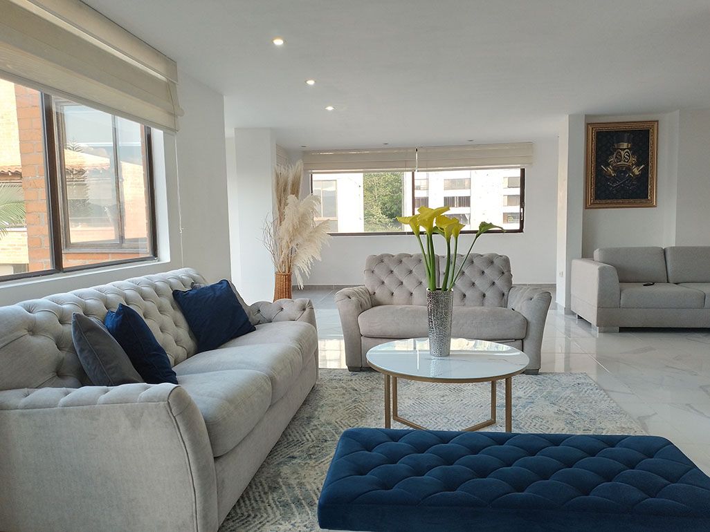 Apartamento en arriendo o venta Antioquia Medellín Los Balsos No1 240 m2 Habitaciones 3 Baños 6 Garajes 5 Precio venta $1280000000 Precio arriendo $13500000