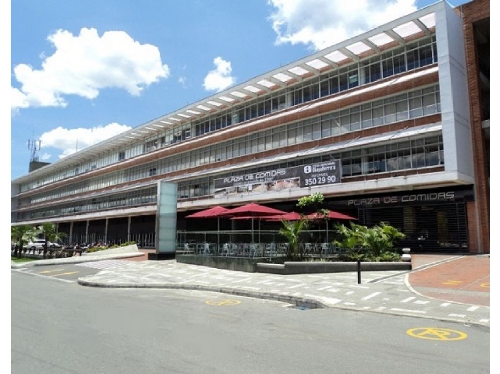 Local en arriendo Antioquia Medellín Shellmar 200 m2 Habitaciones 0 Baños 2 Garajes 4 Precio $14885900