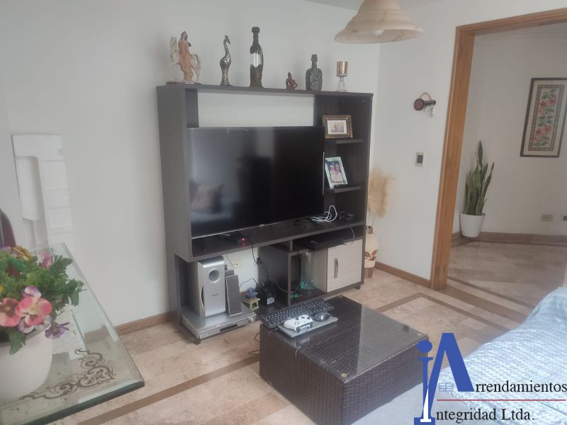 Apartamento en arriendo Antioquia Medellín La Mota 155 m2 Habitaciones 3 Baños 2 Garajes 1 Precio $4700000