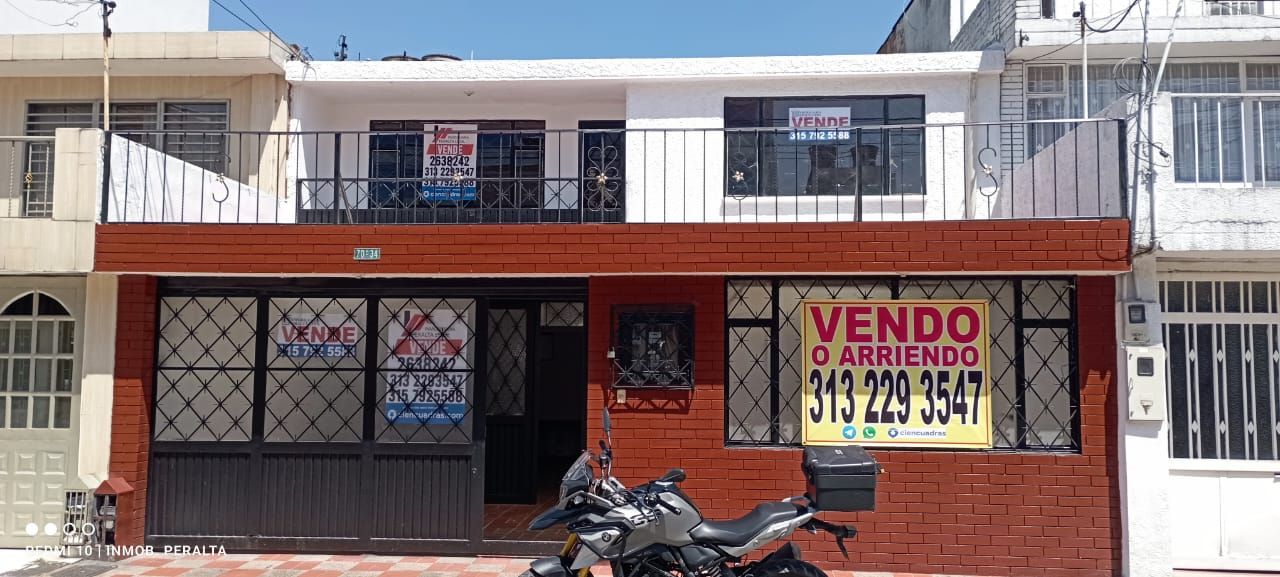Casa en arriendo o venta Cundinamarca Bogotá Marsella 250 m2 Habitaciones 4 Baños 6 Garajes 4 Precio venta $850000000 Precio arriendo $5000000