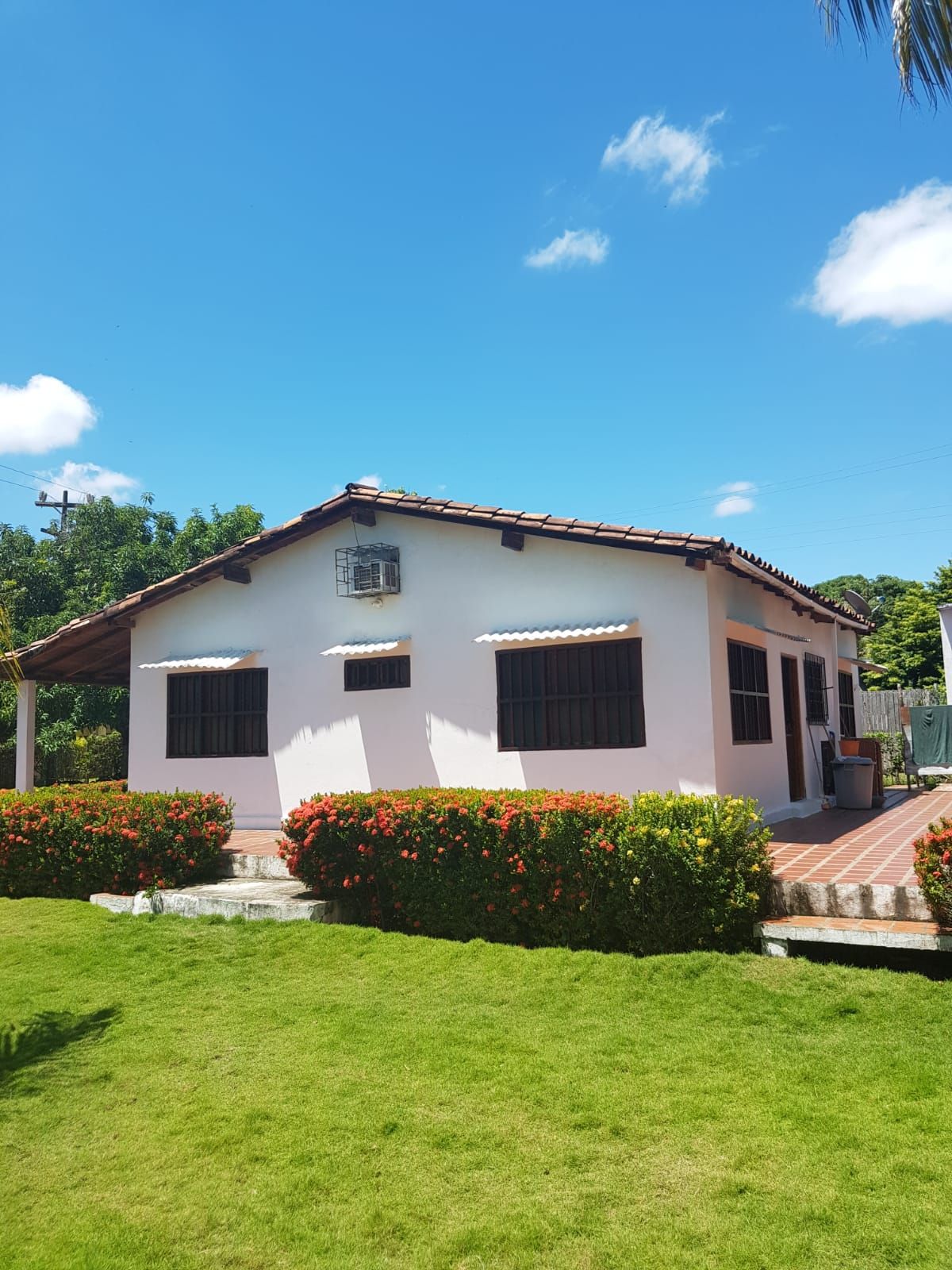 Casa en venta Sucre Coveñas Coveñas 130 m2 Habitaciones 4 Baños 2 Garajes 2 Precio $700000000