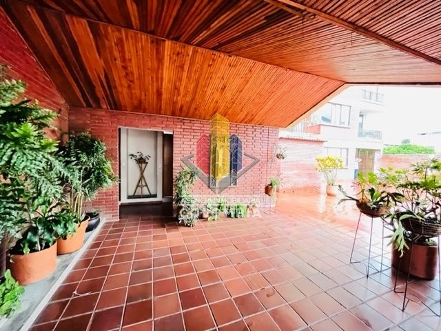 Apartamento en venta Tolima Ibagué Ibagué 200 m2 Habitaciones 3 Baños 8 Garajes 3 Precio $600000000