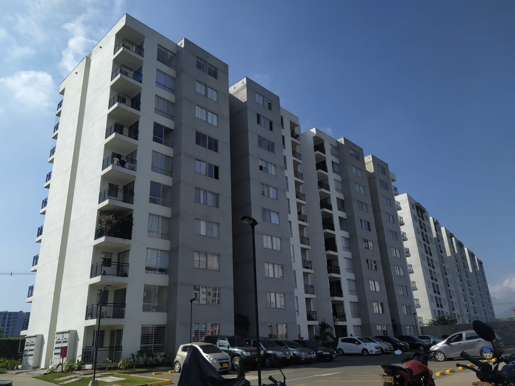 Apartamento en arriendo Valle Del Cauca Cali Bochalema 62 m2 Habitaciones 2 Baños 2 Garajes 1 Precio $1351000