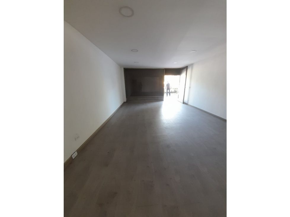 Local en venta Antioquia Medellín Suramericana 41 m2 Habitaciones 0 Baños 1 Garajes 2 Precio $310000000