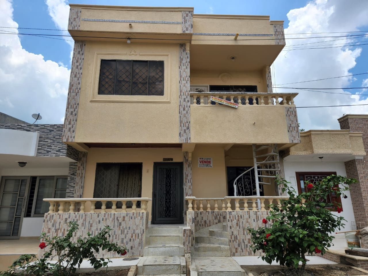 Apartamento en venta Sucre Sincelejo Puerta Roja 121 m2 Habitaciones 3 Baños 4 Garajes 2 Precio $190000000