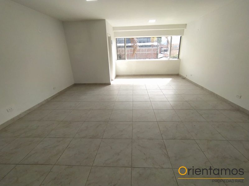 Oficina en arriendo Antioquia Envigado Zona Centro 35 m2 Habitaciones 0 Baños 1 Garajes 0 Precio $1700000