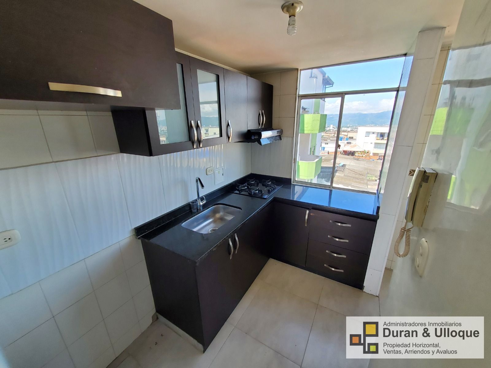 Apartamento en venta Santander Bucaramanga Caldas 82 m2 Habitaciones 3 Baños 4 Garajes 2 Precio $250000000