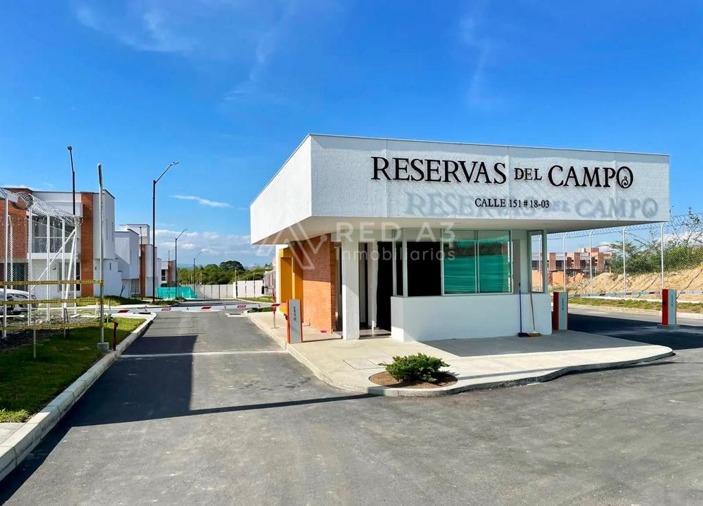 Casa en venta Risaralda Pereira Pereira 89 m2 Habitaciones 3 Baños 4 Garajes 2 Precio $418200000