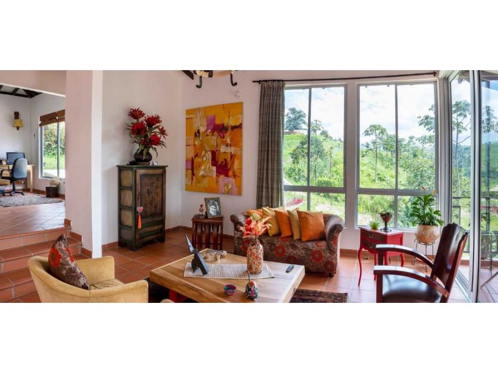 Casa Campestre en venta Quindío Armenia Armenia 240 m2 Habitaciones 3 Baños 3 Garajes 6 Precio $1300000000