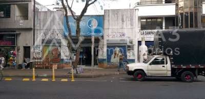 Local en venta Risaralda Pereira Sector Lago Uribe 411 m2 Habitaciones 0 Baños 2 Garajes 1 Precio $2260500000