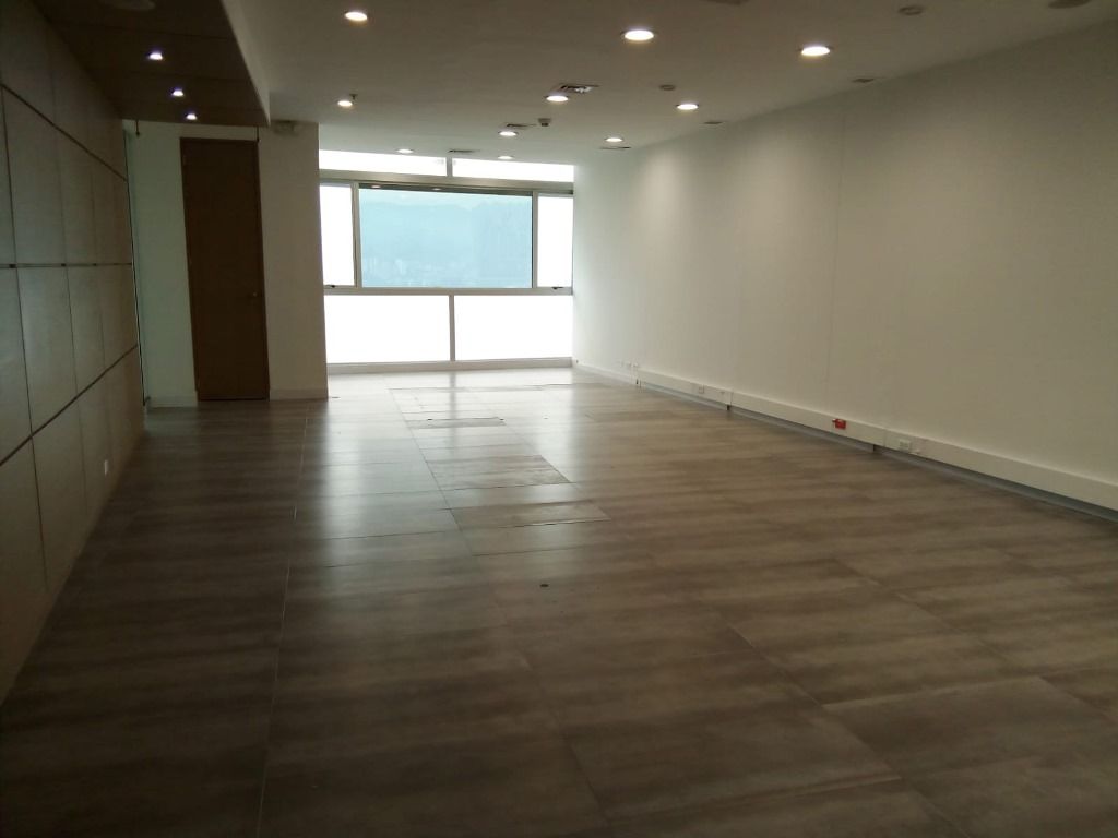 Oficina en arriendo Antioquia Medellín La Florida 80 m2 Habitaciones 0 Baños 0 Garajes 3 Precio $5600000