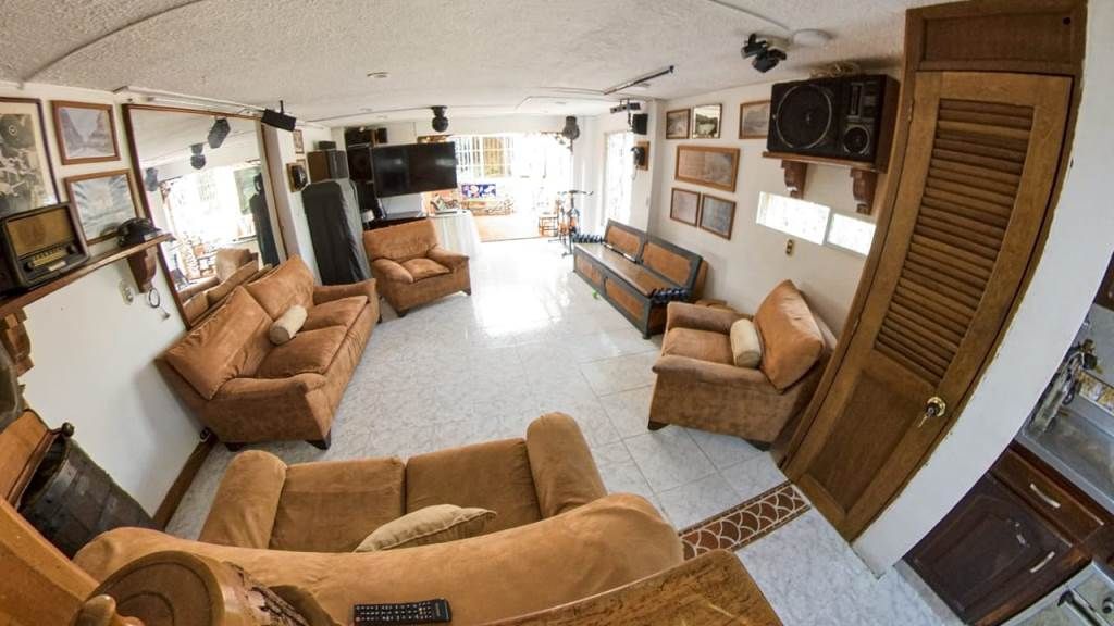 Casa en venta Antioquia Envigado Las Antillas 180 m2 Habitaciones 3 Baños 6 Garajes 3 Precio $920000000