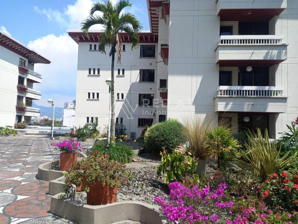 Apartamento en venta Risaralda Pereira Pinares De San Martin 140 m2 Habitaciones 3 Baños 4 Garajes 2 Precio $480000000