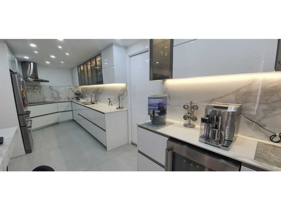 Apartamento en venta Quindío Armenia La Campiña 223 m2 Habitaciones 4 Baños 4 Garajes 1 Precio $1000000000