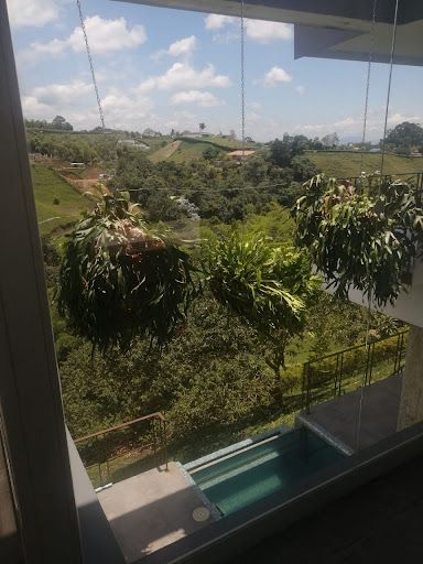 Casa en venta Risaralda Pereira Ur San Marcos 500 m2 Habitaciones 3 Baños 8 Garajes 4 Precio $1400000000