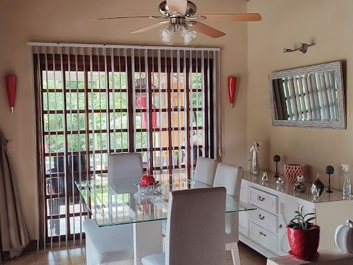 Finca en venta Antioquia Barbosa Barbosa 252 m2 Habitaciones 4 Baños 4 Garajes 5 Precio $1200000000