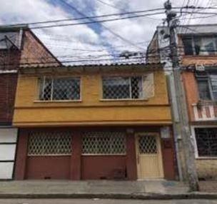Casa en venta Cundinamarca Bogotá La Soledad Norte 229 m2 Habitaciones 7 Baños 3 Garajes 0 Precio $585000000