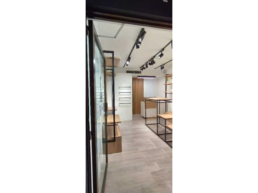 Local en venta Santander Bucaramanga Cabecera Del Llano 22 m2 Habitaciones 0 Baños 10 Garajes 1 Precio $220000000