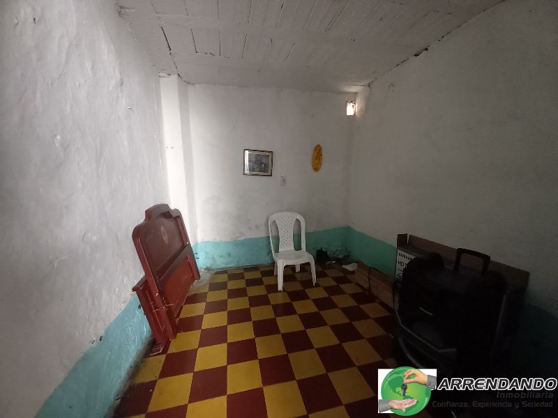 Casa en venta Antioquia Medellín Medellín 300 m2 Habitaciones 5 Baños 0 Garajes 1 Precio $700000000