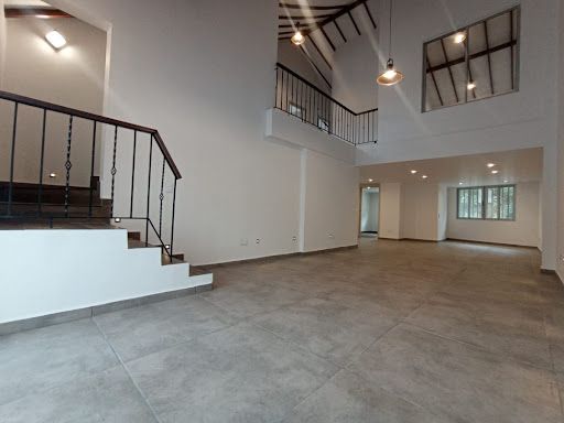 Casa en arriendo Risaralda Pereira La Elvira 370 m2 Habitaciones 3 Baños 4 Garajes 5 Precio $4035000