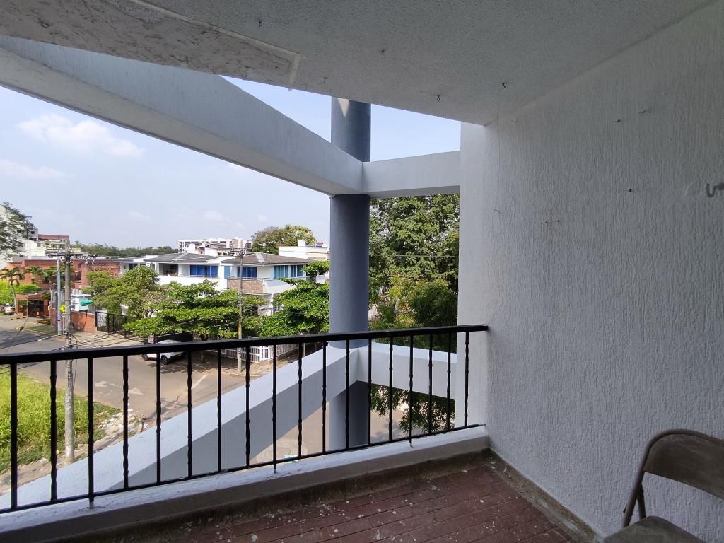 Apartaestudio en arriendo Valle Del Cauca Cali El Ingenio 65 m2 Habitaciones 1 Baños 2 Garajes 2 Precio $1200000