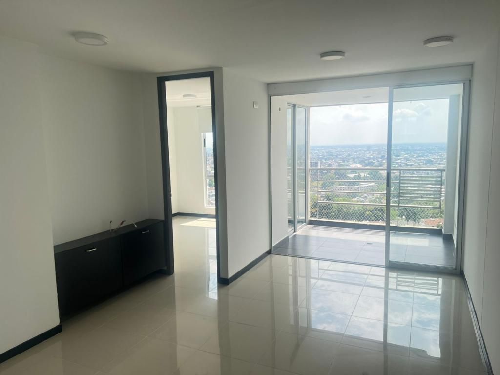 Apartamento en venta Valle Del Cauca Cali Tejares - Cristales 65 m2 Habitaciones 2 Baños 2 Garajes 3 Precio $420000000