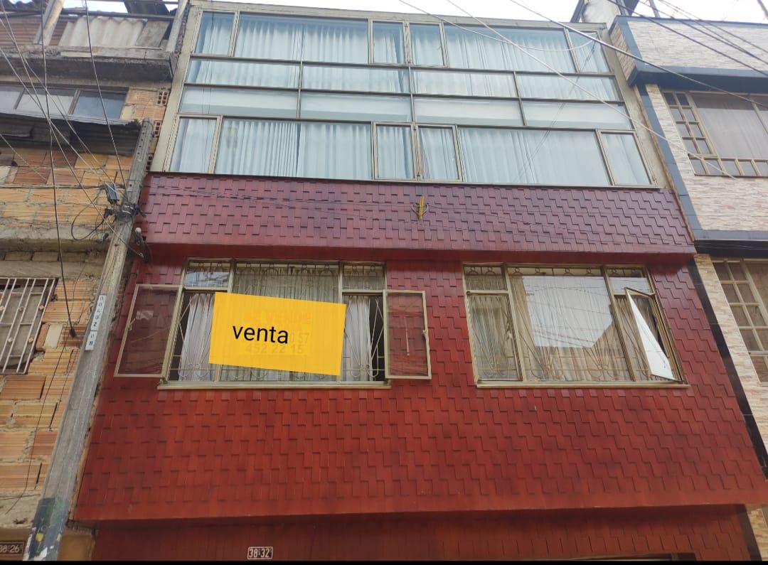 Casa en venta Cundinamarca Bogotá Patio Bonito 278 m2 Habitaciones 9 Baños 6 Garajes 2 Precio $480000000