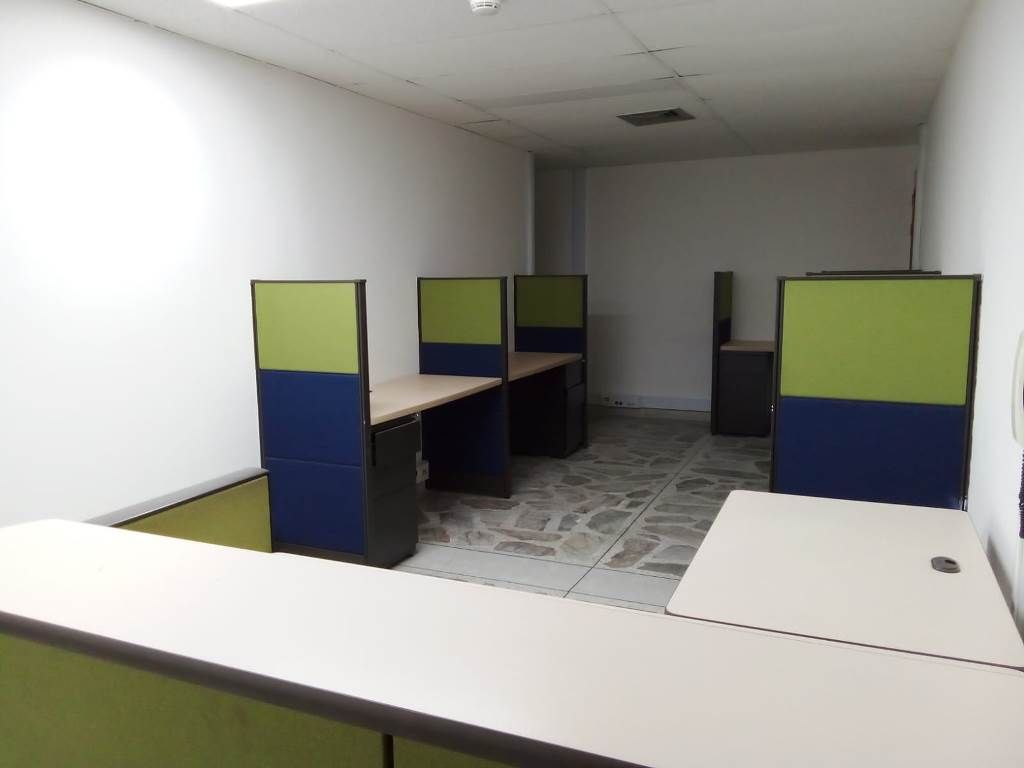 Oficina en arriendo Antioquia Medellín El Poblado 77 m2 Habitaciones 0 Baños 2 Garajes 3 Precio $5000000